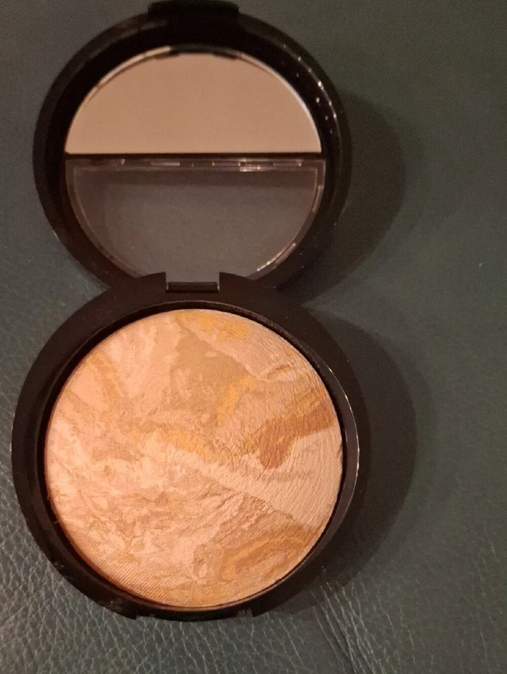 Laura Geller Baked Balance-N-Brighten Color-Correcting Foundation NIB